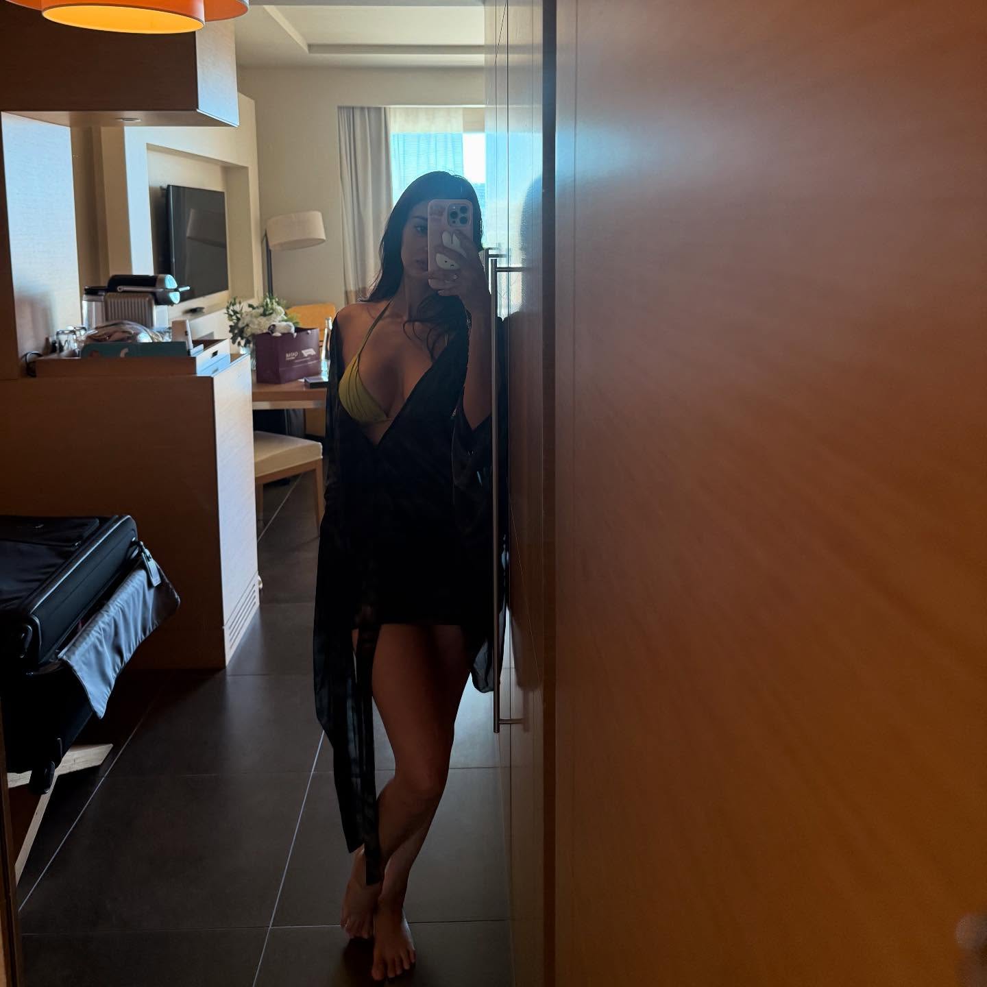 Disha Patani Latest Photos –...