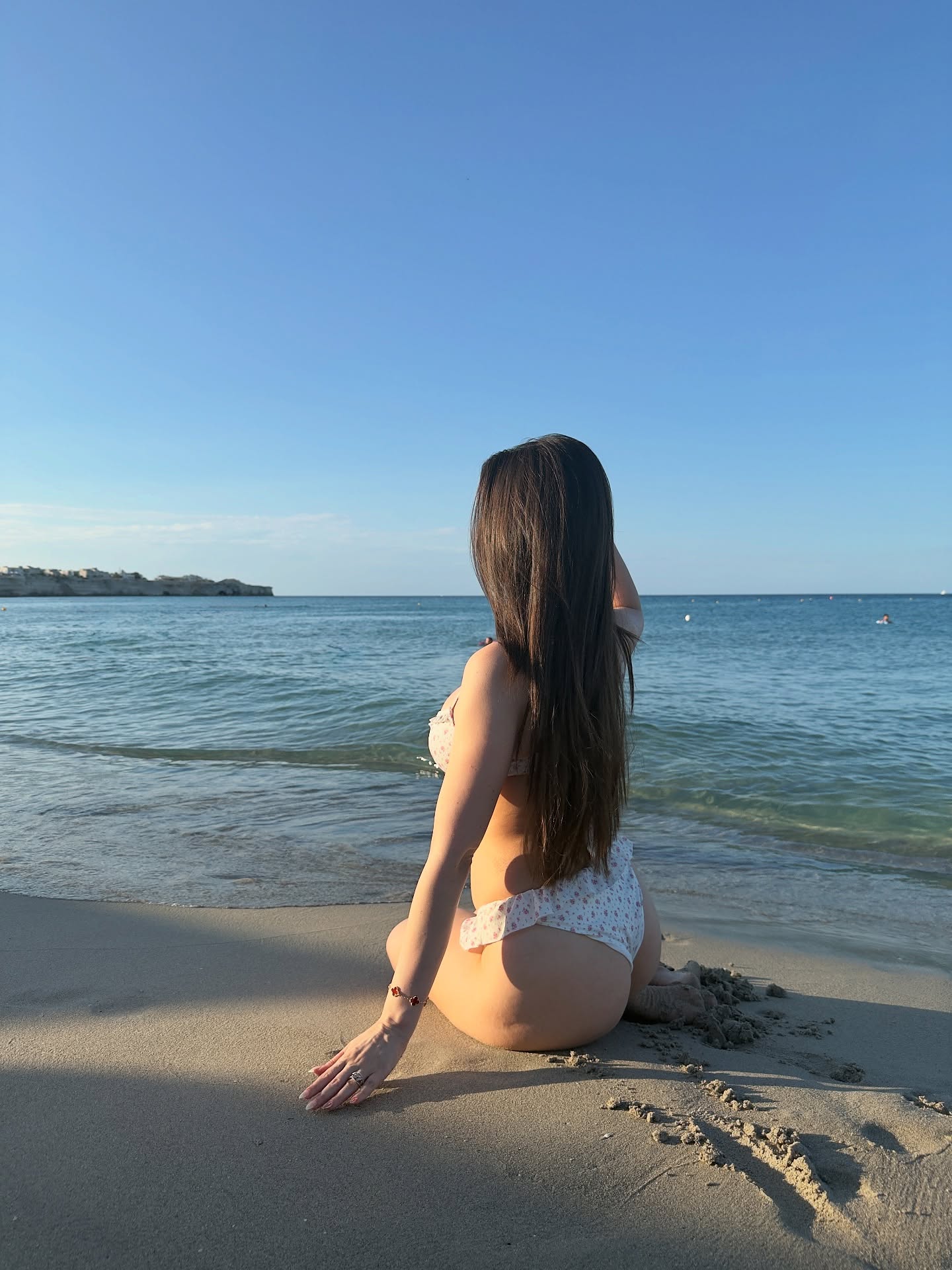 Giorgia Andriani Flaunts Perfect Figure...