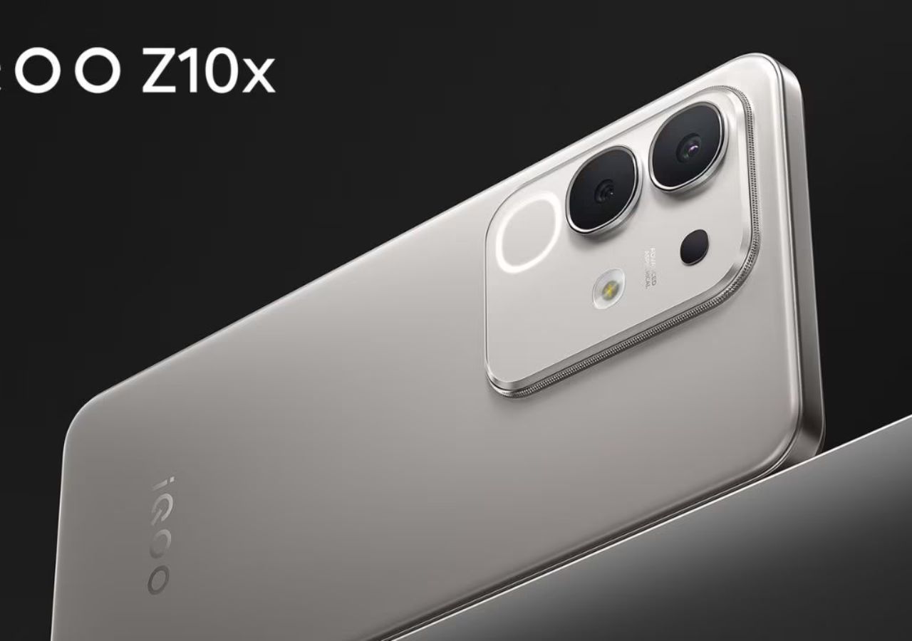 iQOO Z10 : Powerful iQOO...