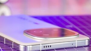 iQOO 15 Leak Hints at Major Upgrades in Display and Biometrics