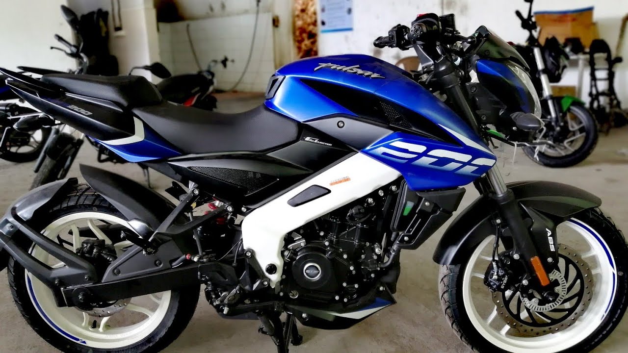 Bajaj Pulsar NS 200 2025:...