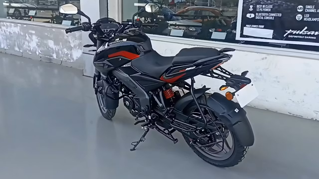 Bajaj Pulsar NS 160 2025:...