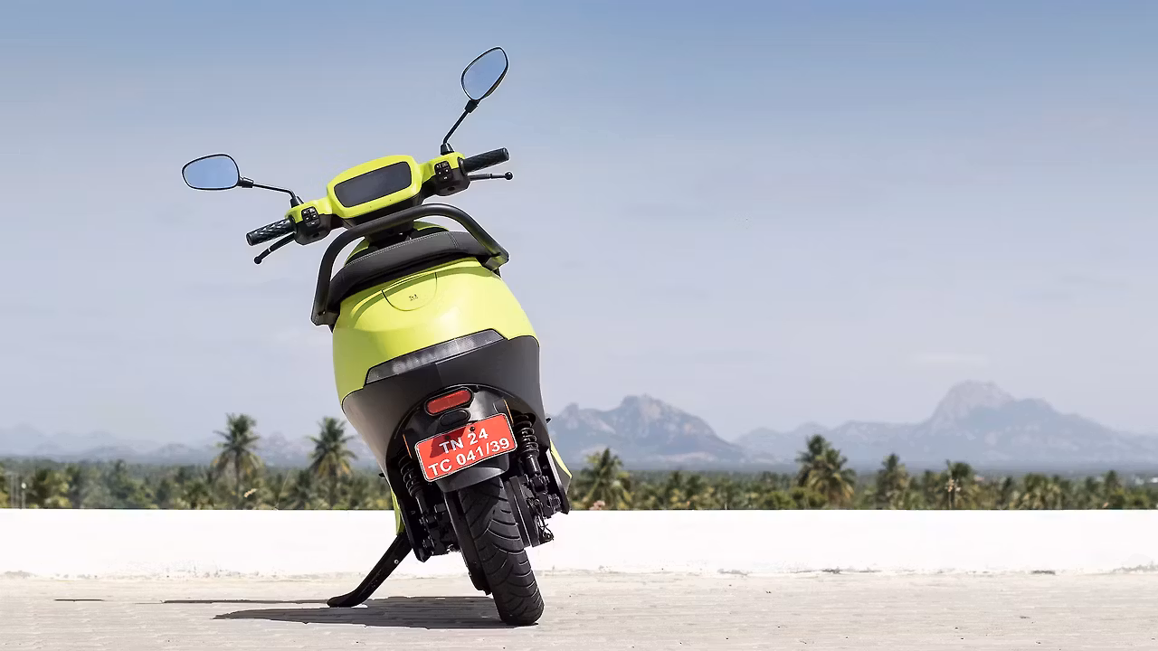 Ola S1 Air 2025: Affordable,...