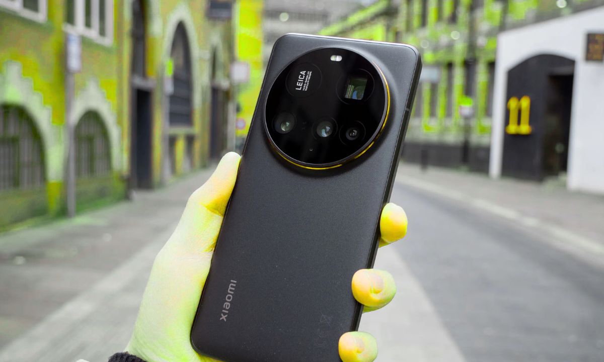 OnePlus 12 Pro vs Xiaomi 15 Ultra: Which One Should You Go For 2 xiomi 5