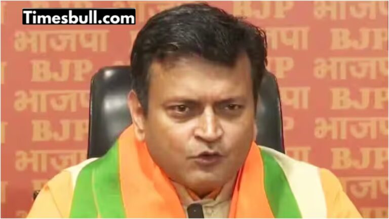 Ajay Alok questions Tejashwi Yadav’s voter cards, alleging irregularities