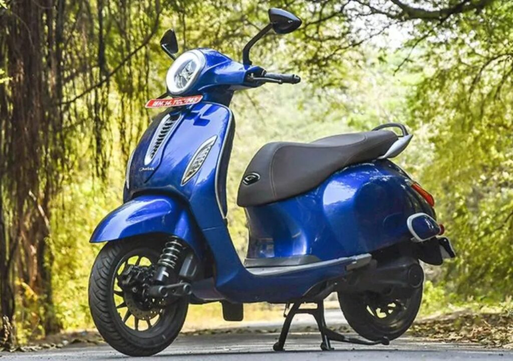 Bajaj Chetak 4