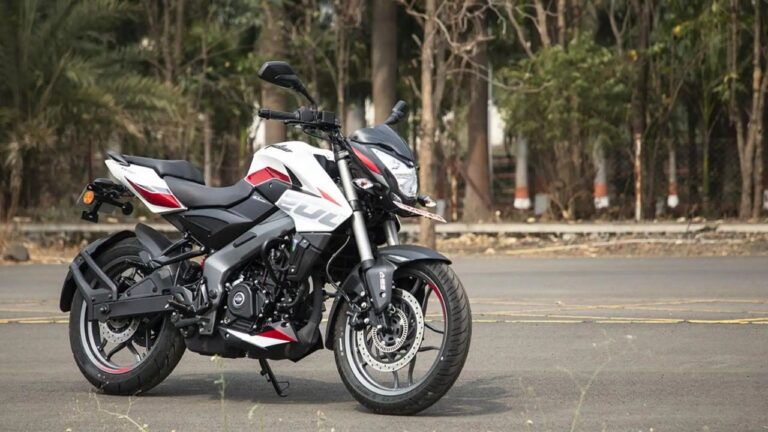 Bajaj Pulsar NS200: The perfect combination of style, power and technology