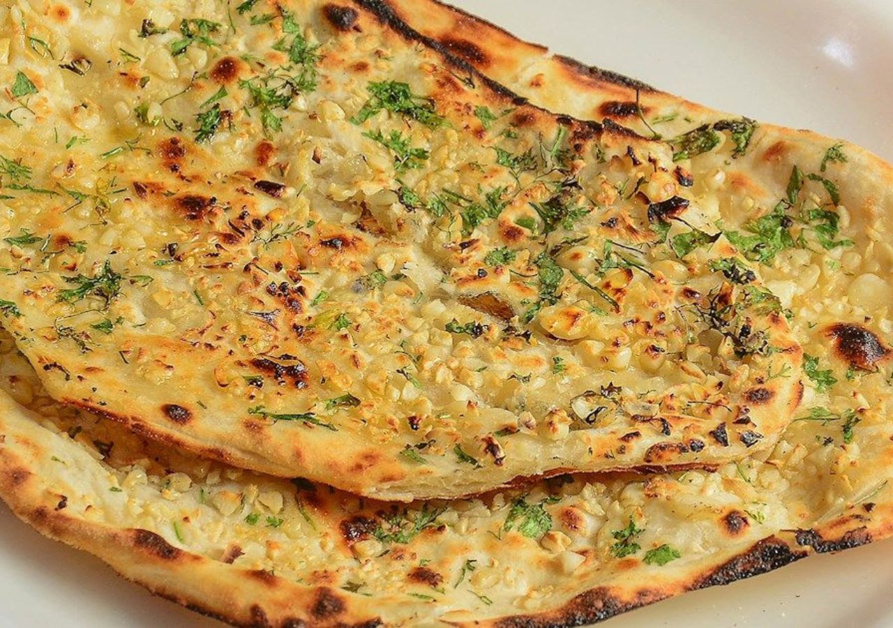 Ultimate Butter Naan Recipe: Soft,...