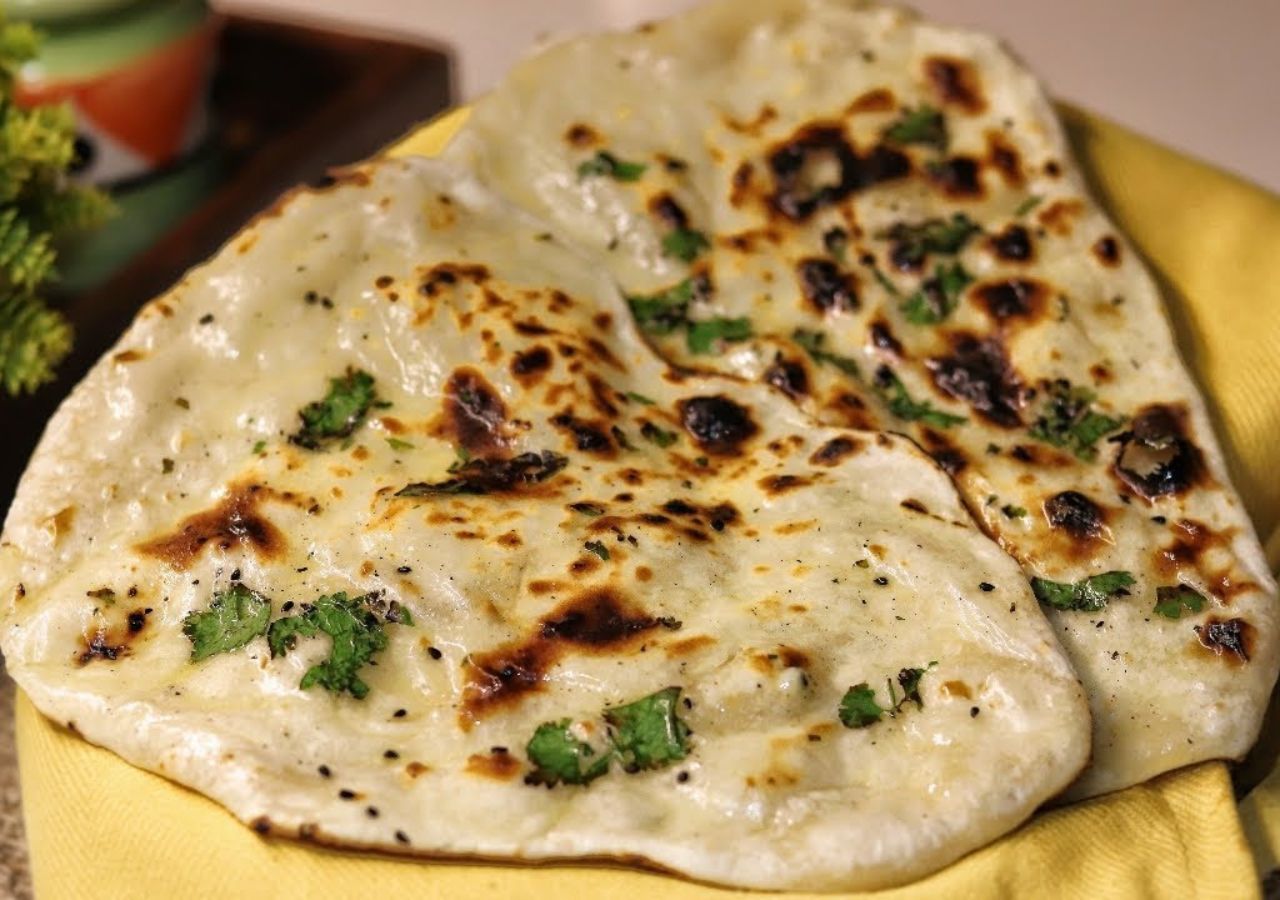 Ultimate Butter Naan Recipe: Soft,...