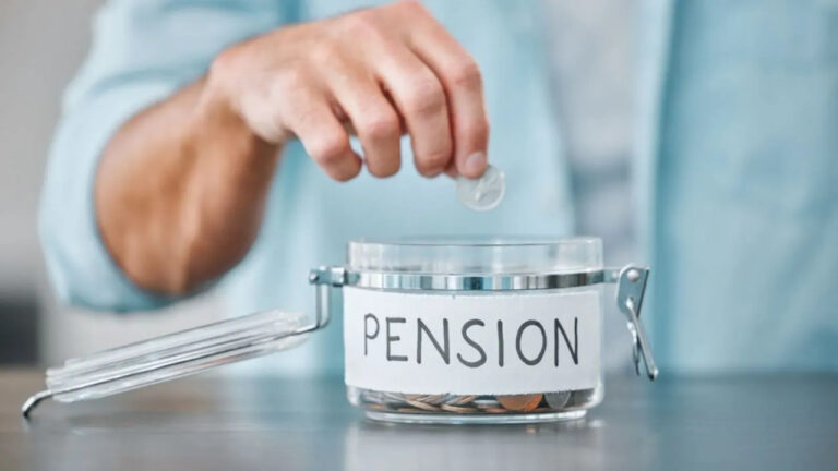 EPFO: More Than Half of The Pensioners Get Pension Less Than Rs 1500, So Many People Get More Than 6000, Government Gave Information
