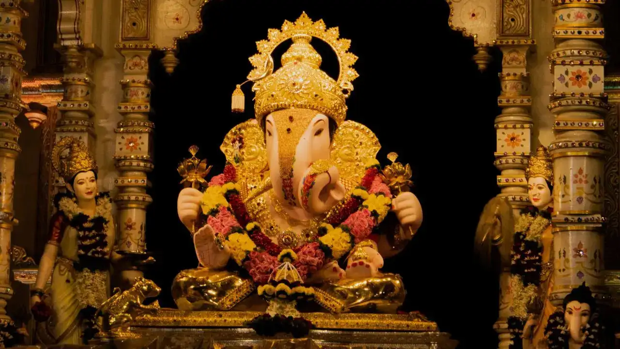 Ganesh Puja 2025 : Shubha...