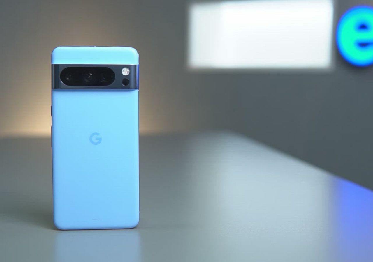 Google Pixel 8 Pro :...