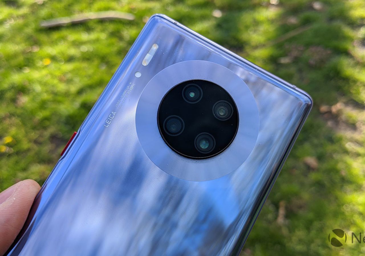 Huawei Mate 30 : An...