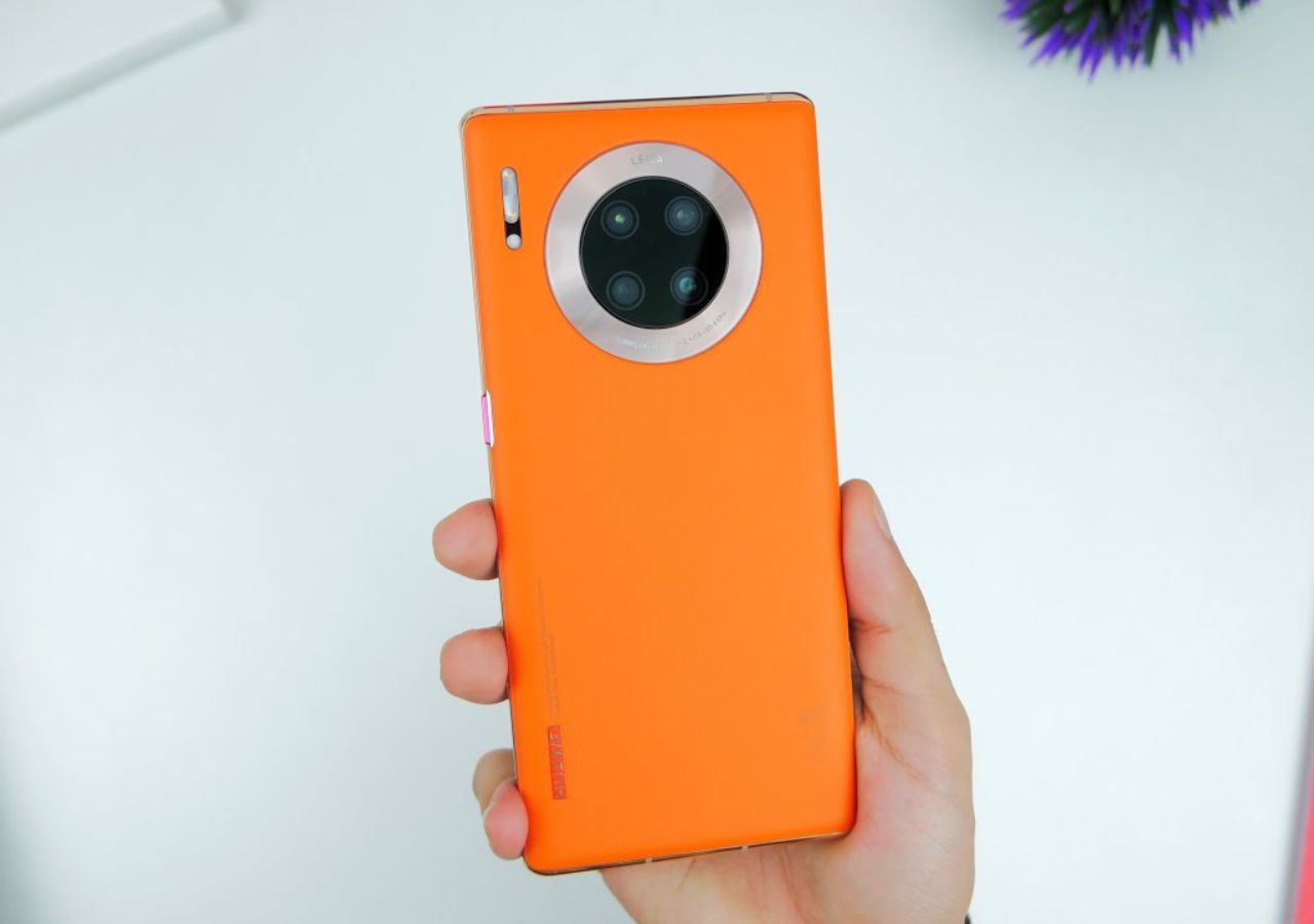 Huawei Mate 30 : An...