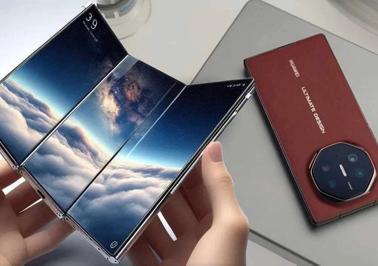 Huawei Mate XT Launched in...