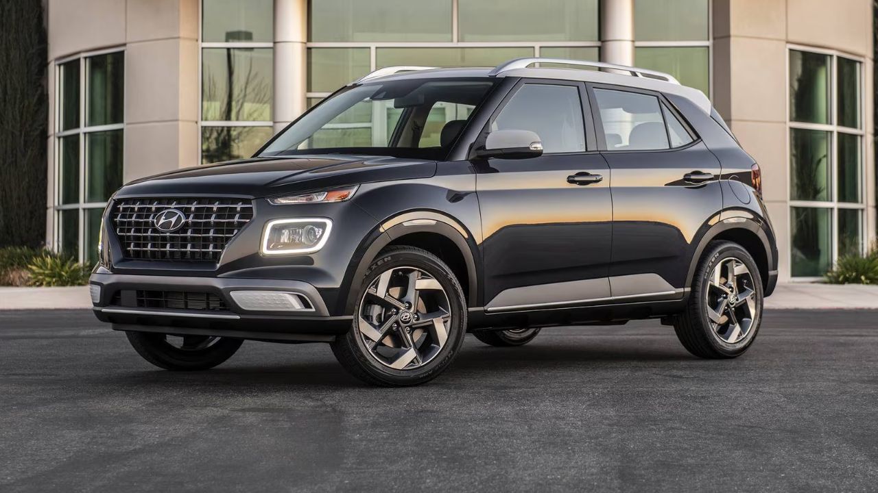 Hyundai Venue: Small SUV Big Vang, Know Why Is It the First Choice in  Cities - Times Bull