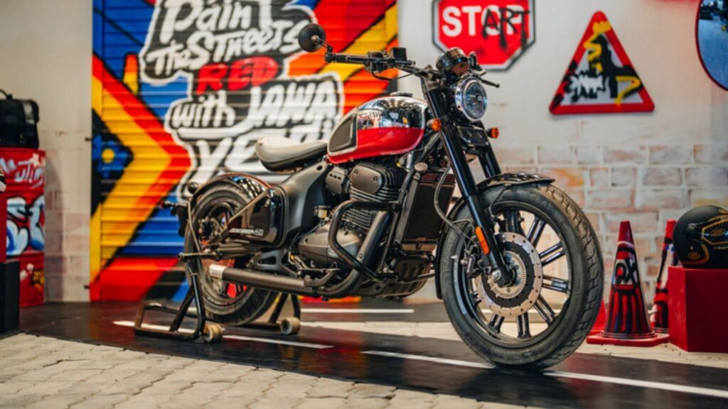 Jawa Bobber 42 2025 – Retro Cruiser With Modern Features in India