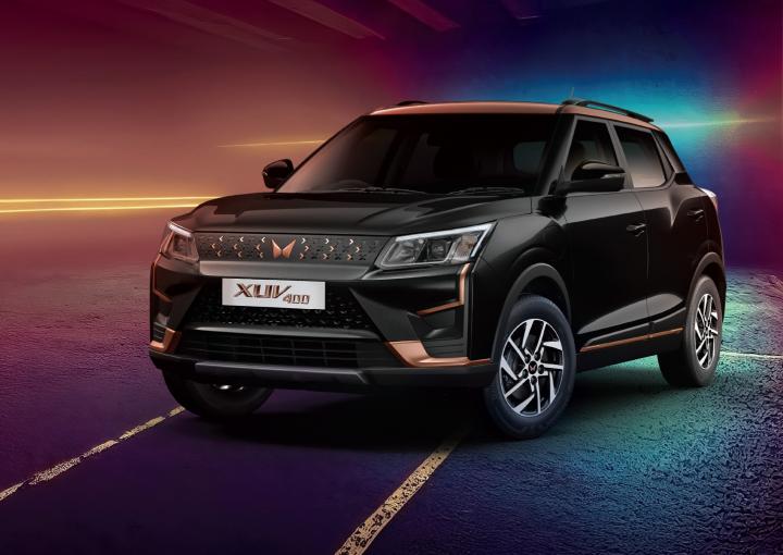 2025 Mahindra XUV400 Breaks Cover...