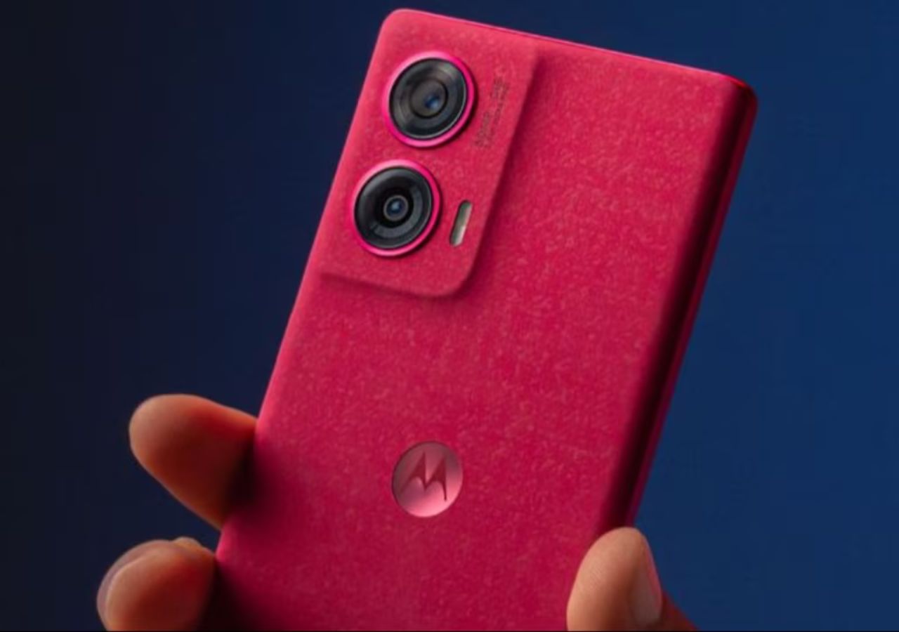 Motorola Edge 50 Review: The...