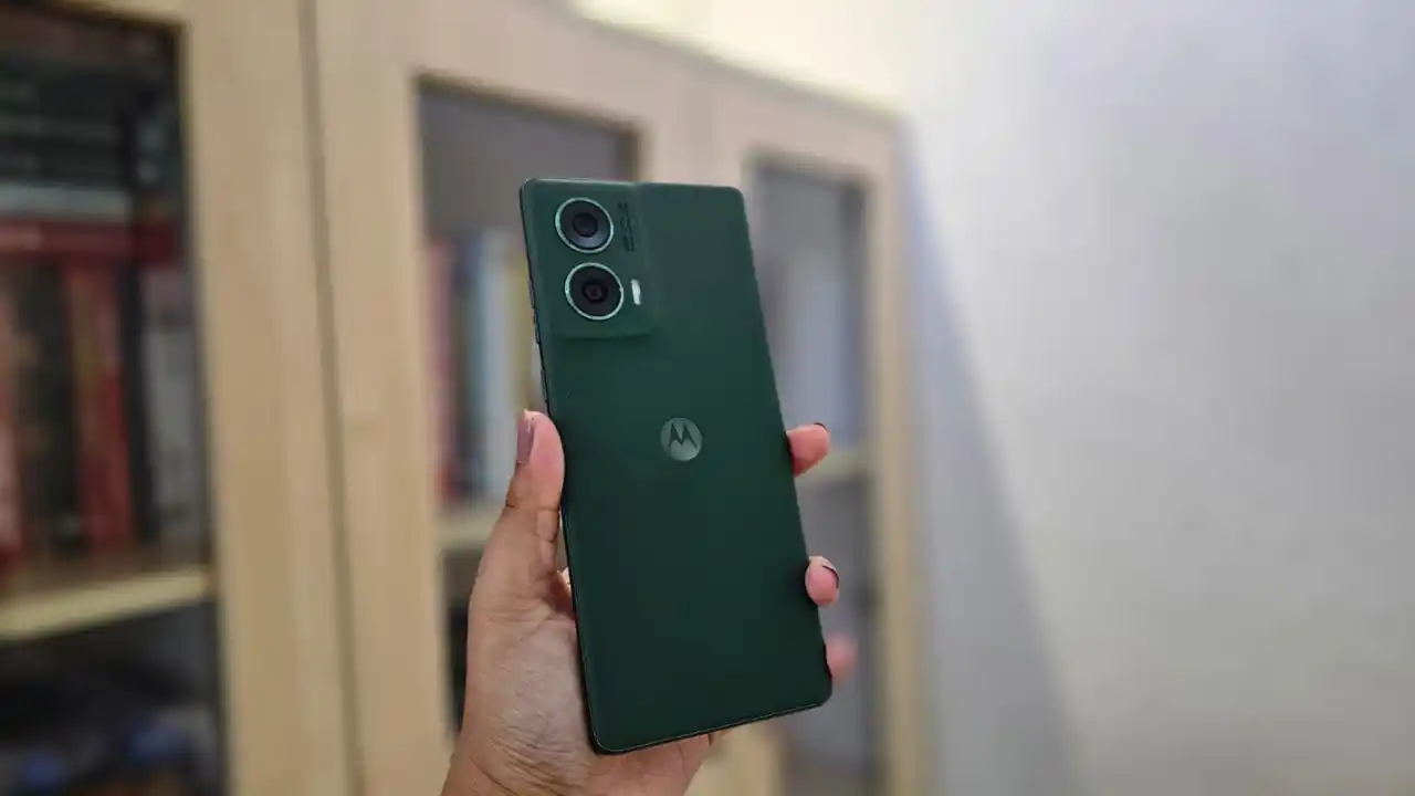 Moto G96 5G Review –...