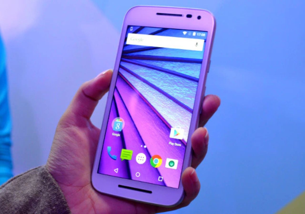 The Little Phone That Could:...