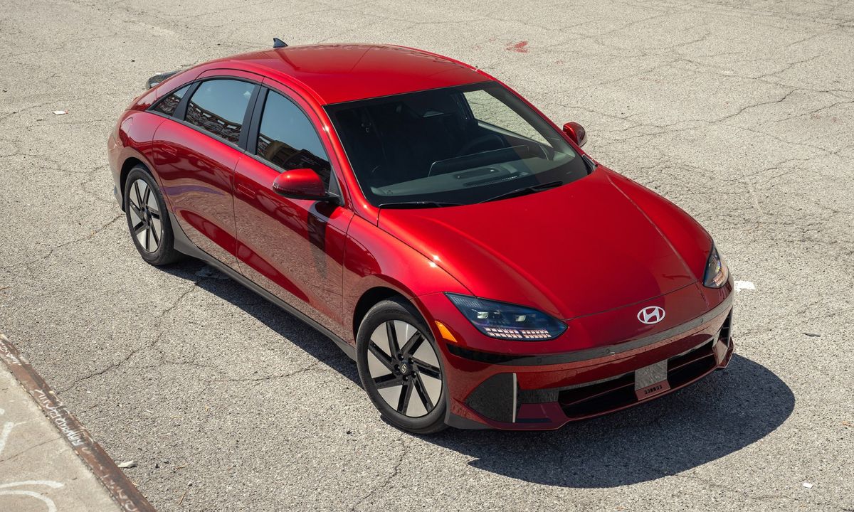 2025 Hyundai Ioniq 6 Coming...