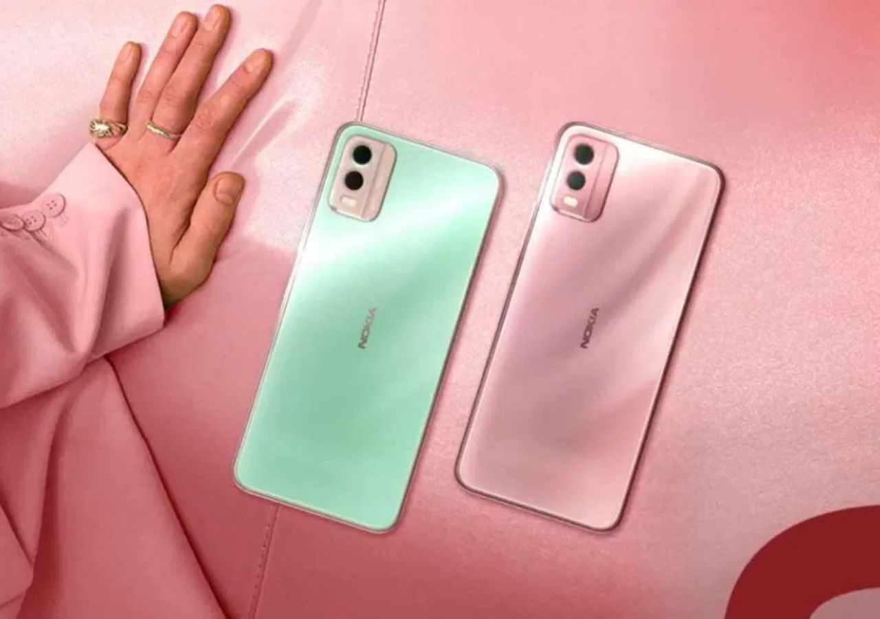 Nokia C32 Review: A Simple...