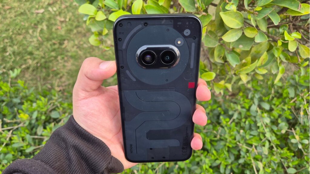 Nothing Phone (2a) Review – Design and Performance Tested