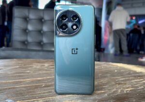 OnePlus 11 5G Review: Flagship Power Without the Sky-High Price? 617