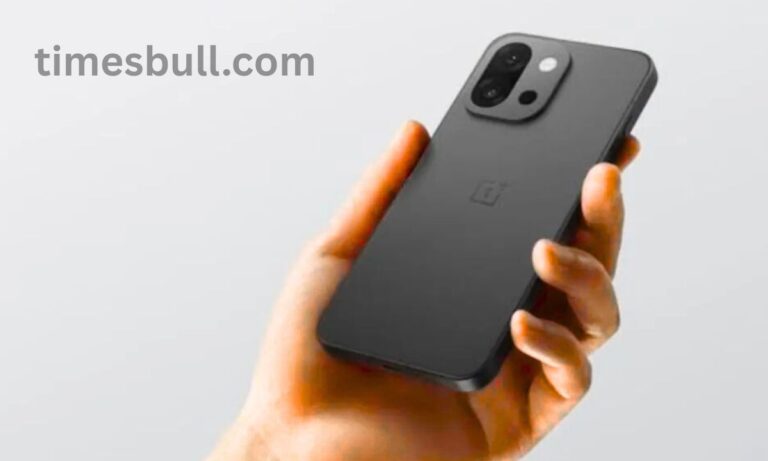 Flipkart Freedom Sale 2025: OnePlus 13s Price Cut by Rs 11,000, Grab This Deal Now