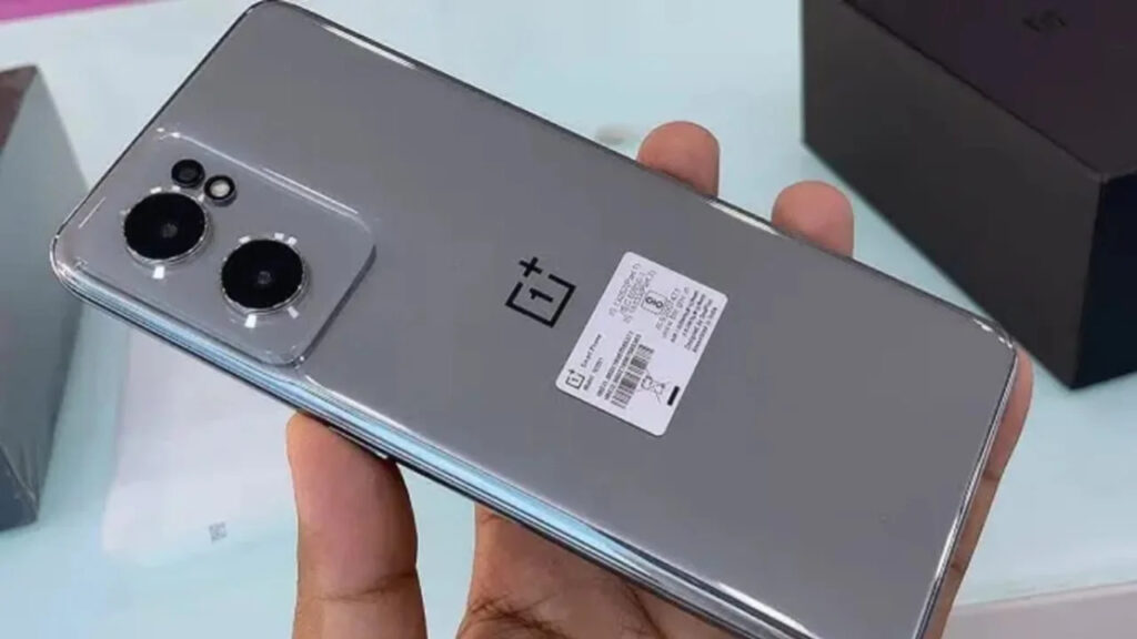 OnePlus Nord 2T 5G Fact Check : Real Specifications vs Fake Viral Claims About 200MP Camera, 7800mAh Battery