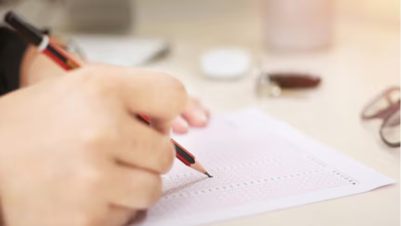 PM Young Achievers Scholarship 2025