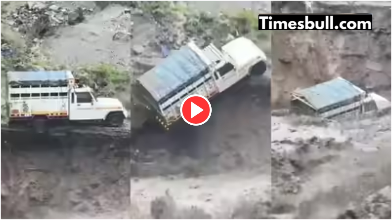 Video: Pickup van drowned in...