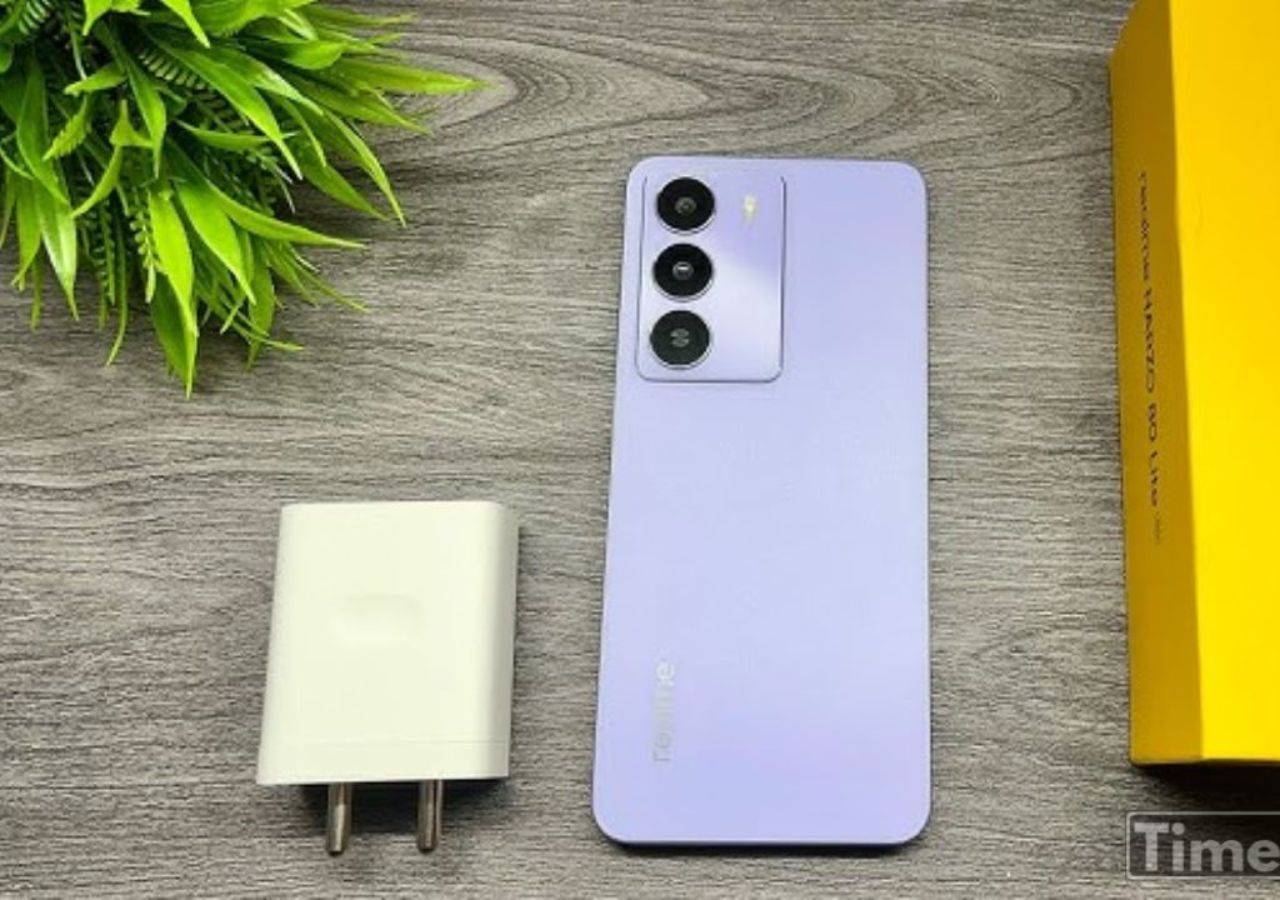 Realme Narzo 80 Lite 5G:...