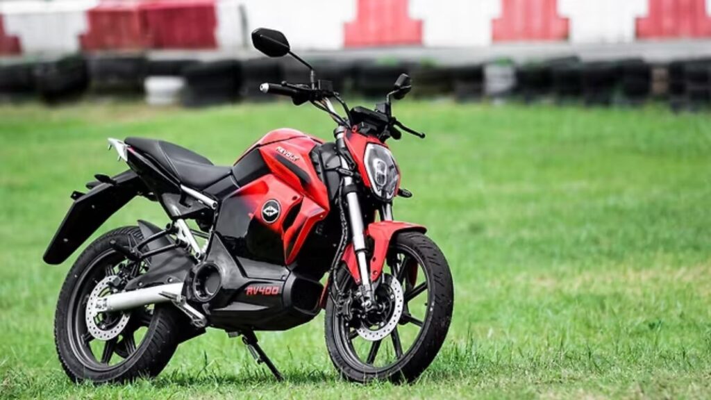 Revolt RV400: Electric bike with stylish looks and powerful features