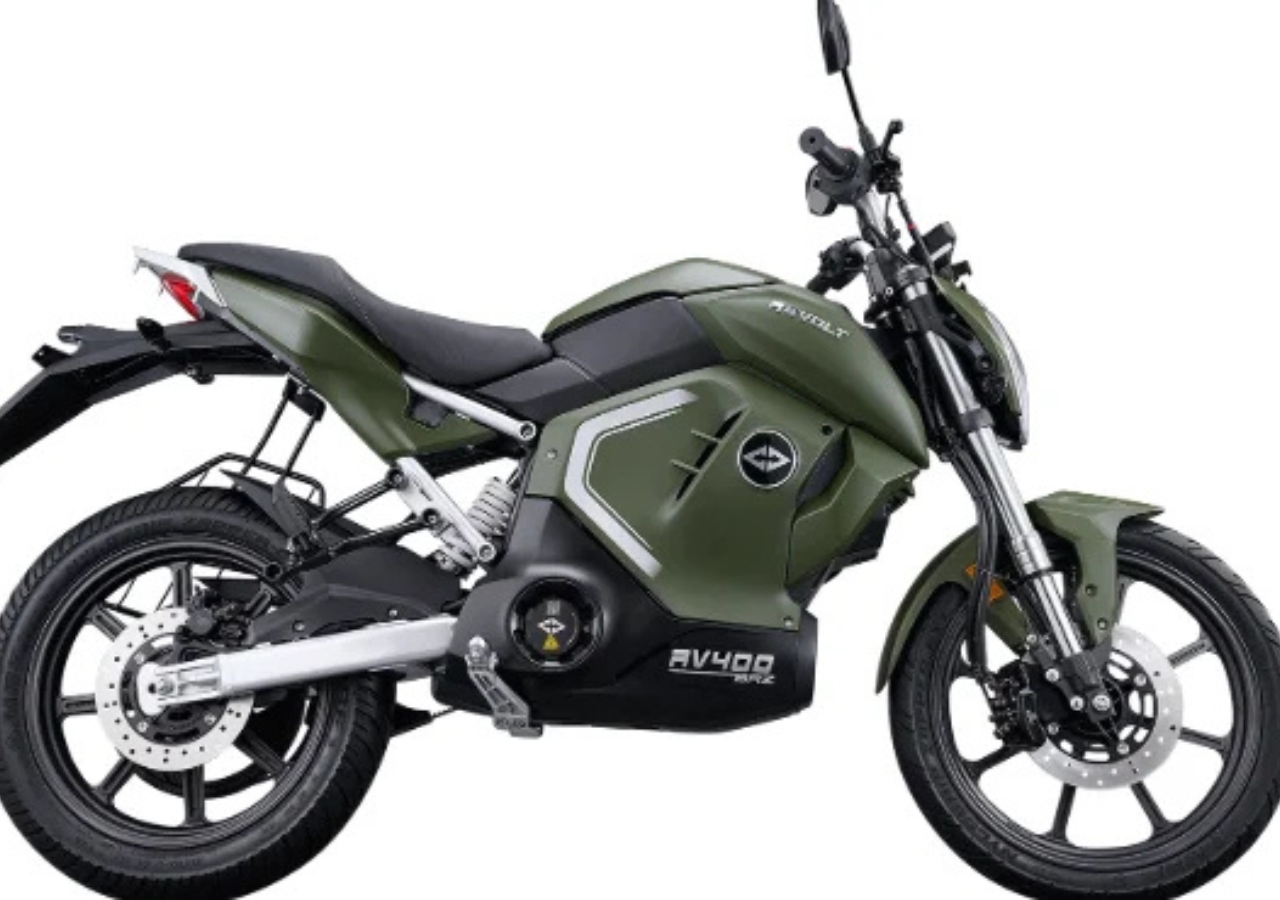 New Revolt RV400 2025 Hits...