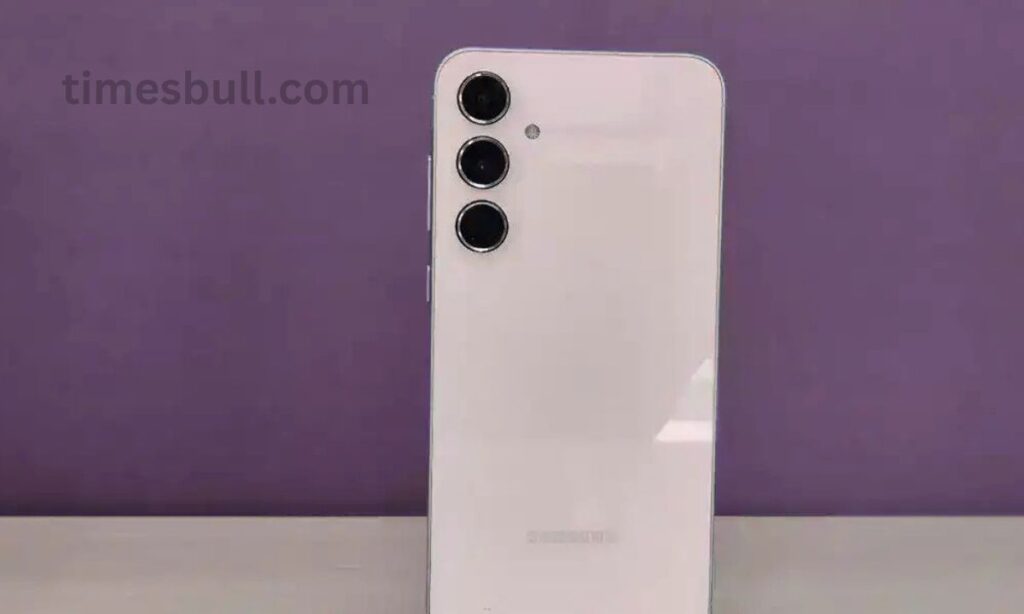 Samsung Galaxy A55 5G at just 26,000 on Flipkart with 256GB internal storage, See Offers!