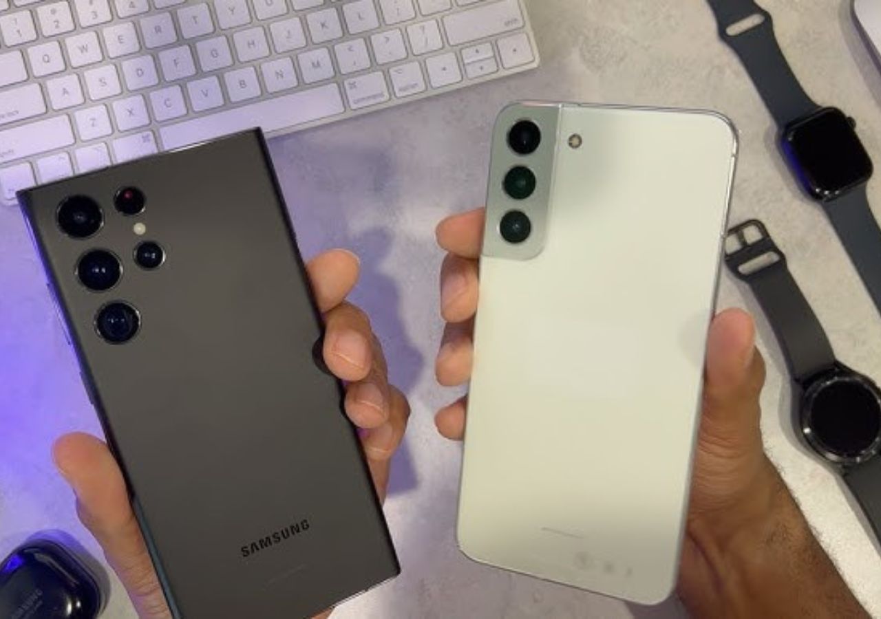 Samsung Galaxy S25 Plus :...