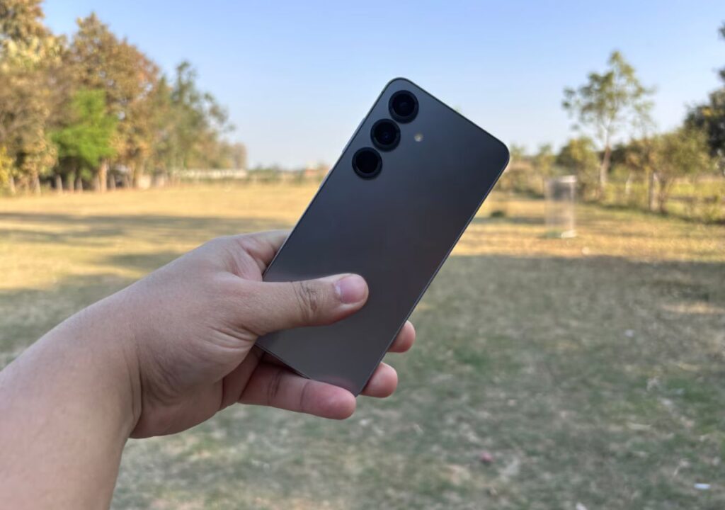 Samsung Galaxy S25 Plus : Redefining Excellence: The Samsung Galaxy S25 Plus