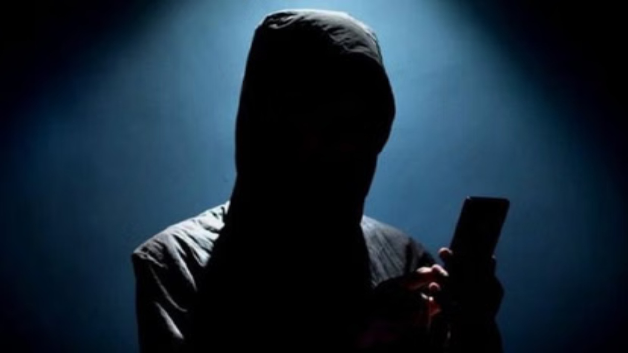 Smartphone Hack Warning Signs