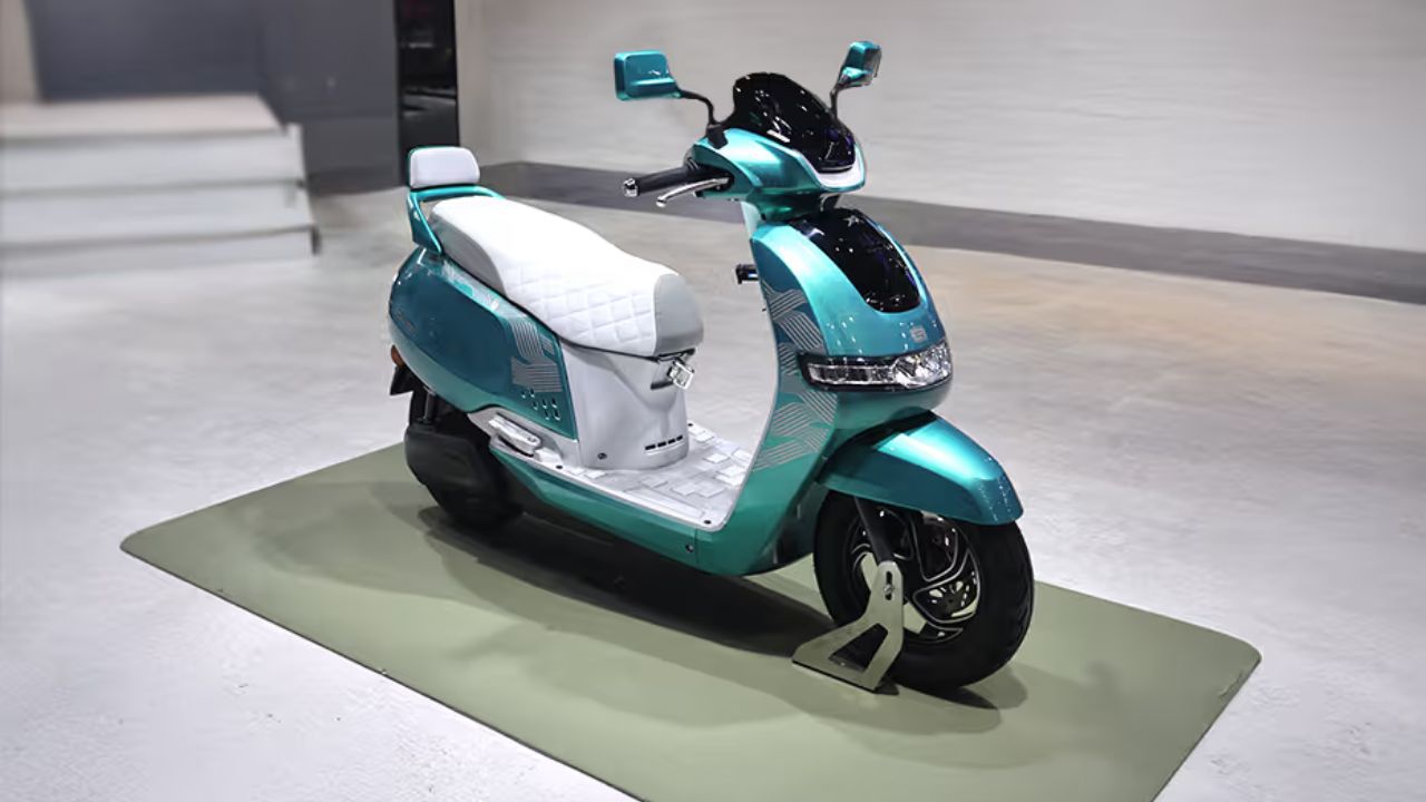 TVS iQube ST 2025: Powerful electric scooter that will change your riding  style - Times Bull