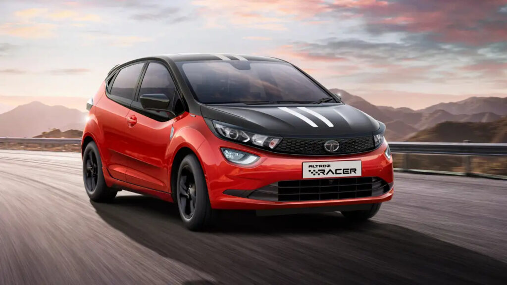 Tata Altroz Racer 2025 Review – Performance Review, Engine Specs & Real On-Road Feel
