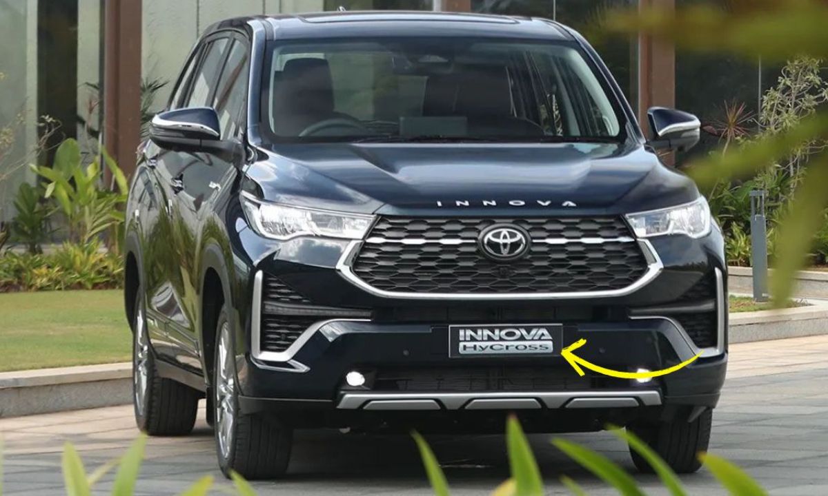 Toyota Innova Hycross