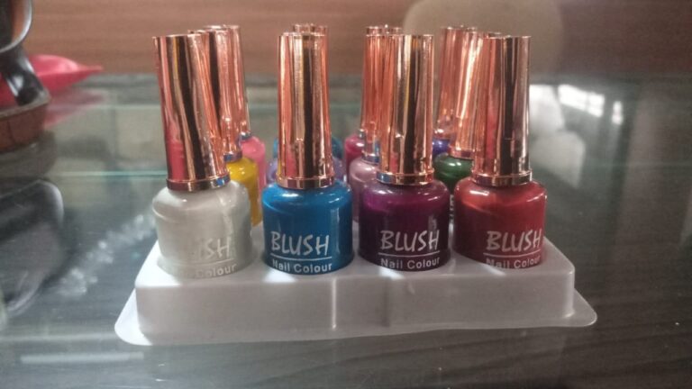 Top 5 Nail Paint Shades Under Rs 100 : Look Gorgeous on Every Indian Skin Tone