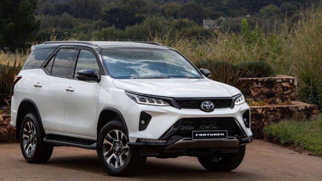 Toyota Fortuner – The king of tremendous power and premium looks