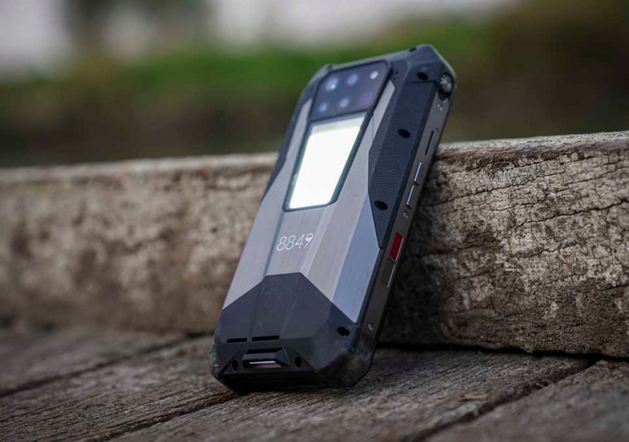 Unihertz Tank 3 Pro: A...