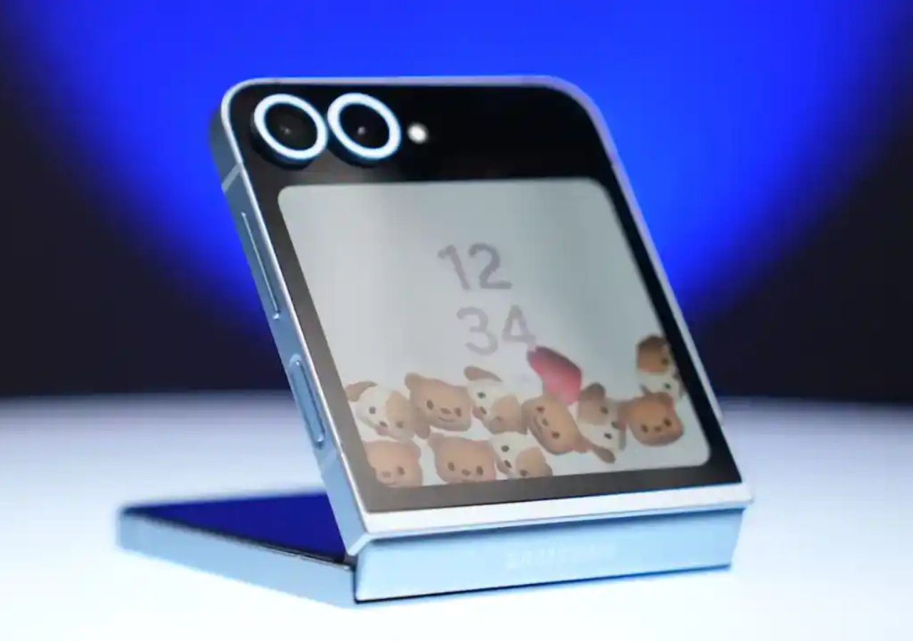 Samsung Galaxy Z Flip 7:...