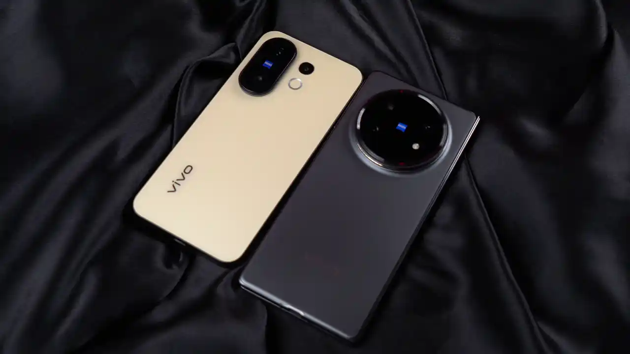 Vivo X200 FE Premium Smartphone...