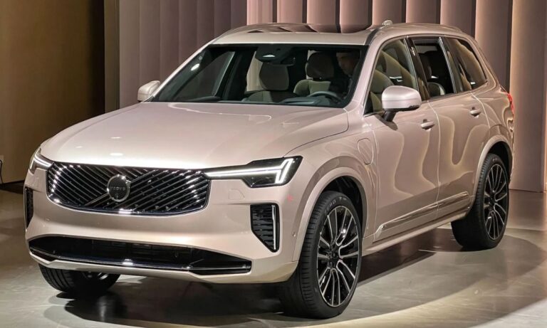 Volvo XC90 2025 Hi-Tech Safety With High Performance And Luxury Combo