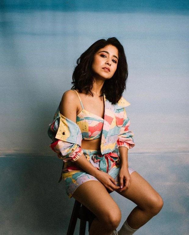 Who’s More Glamorous at 40+?...